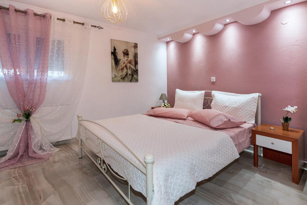 Rentinis Apartments Nikiti  Extérieur photo